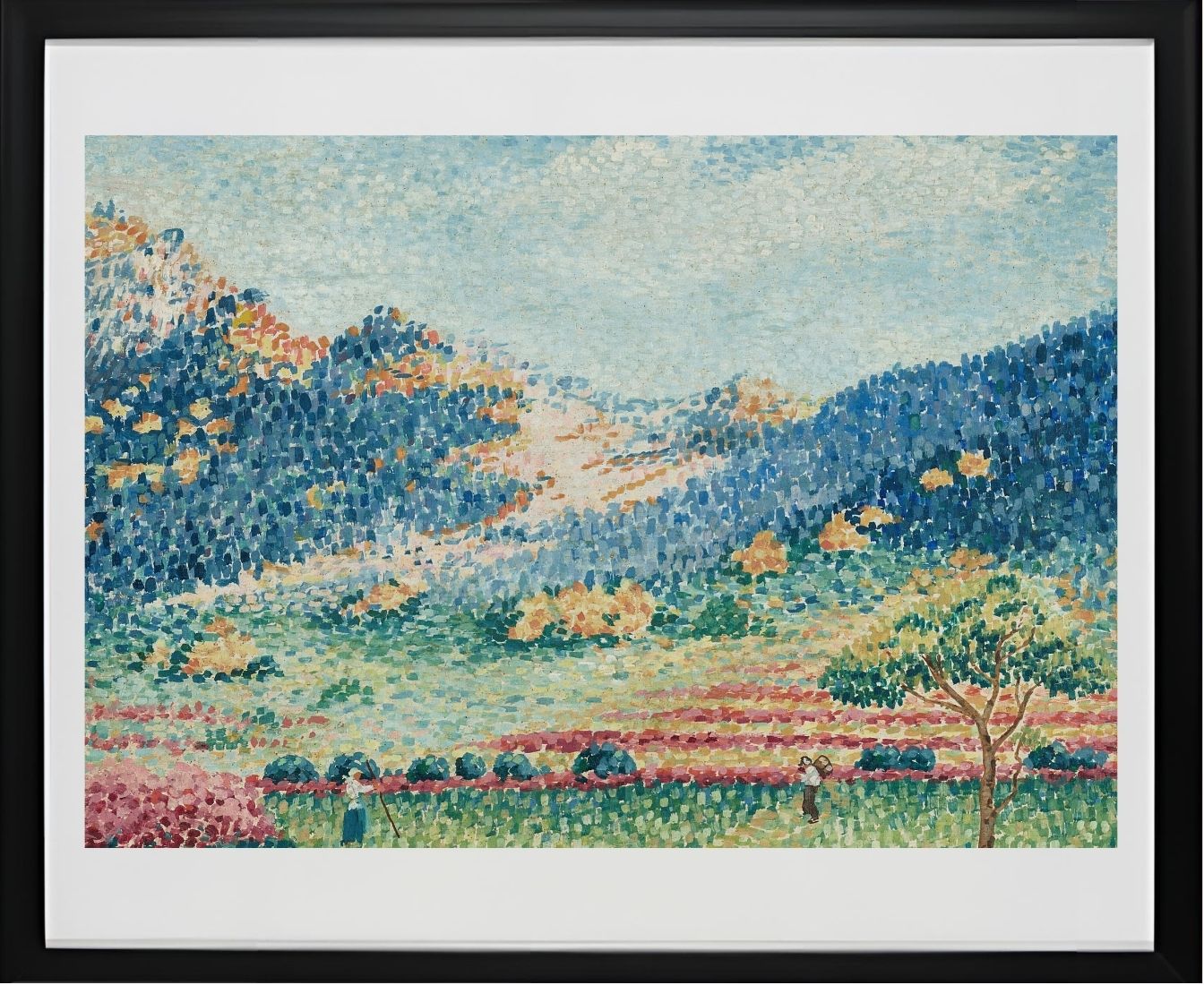 Paysage avec les petites montagnes mauresques