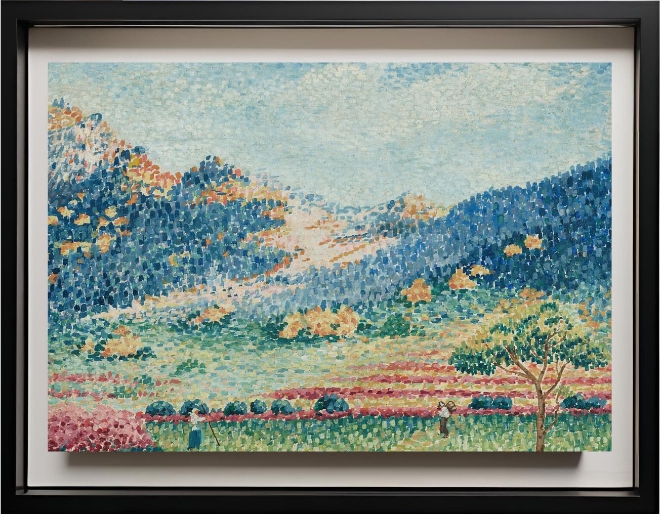 Paysage avec les petites montagnes mauresques