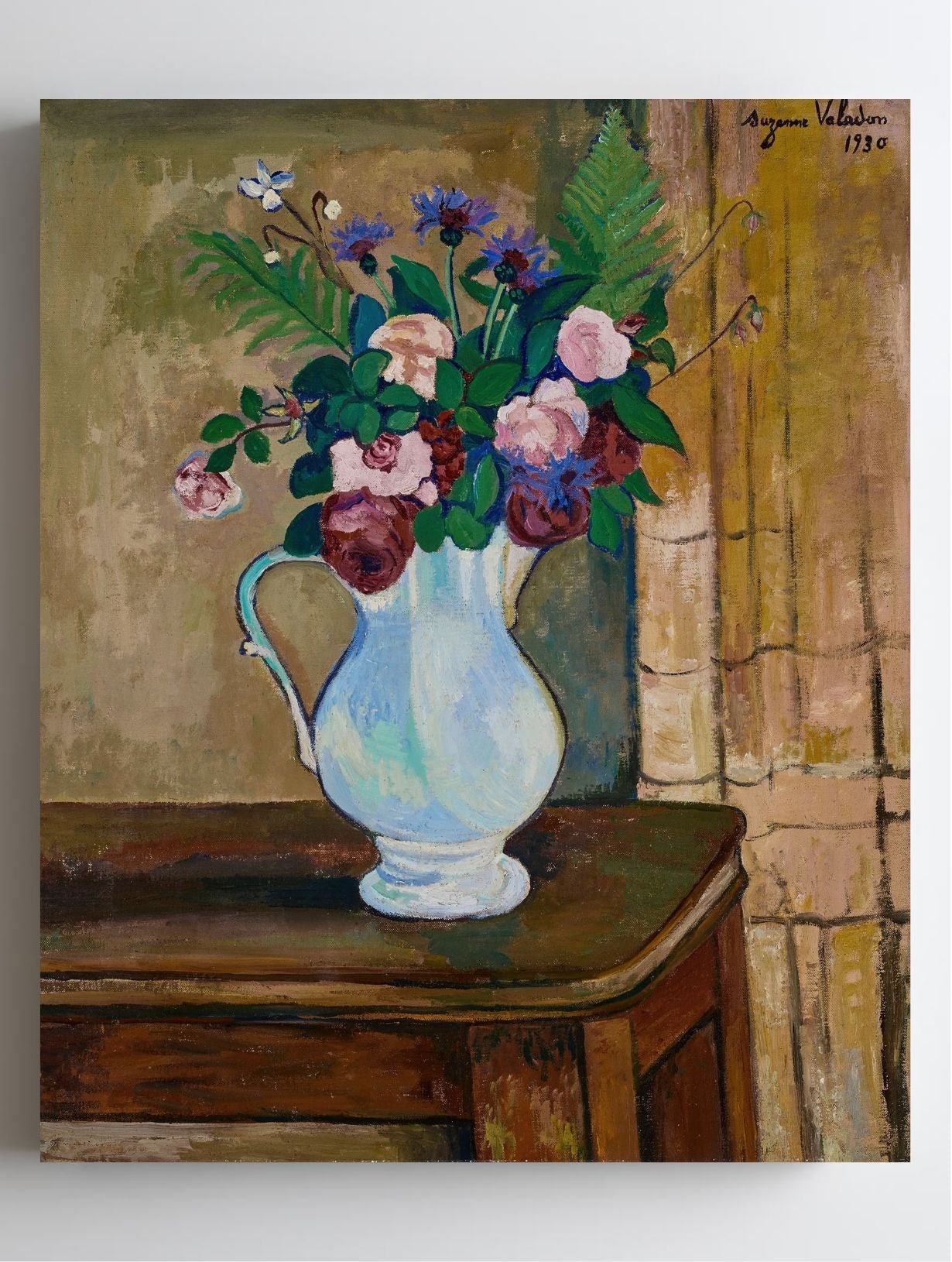 Bouquet de roses, bleuets et fougères