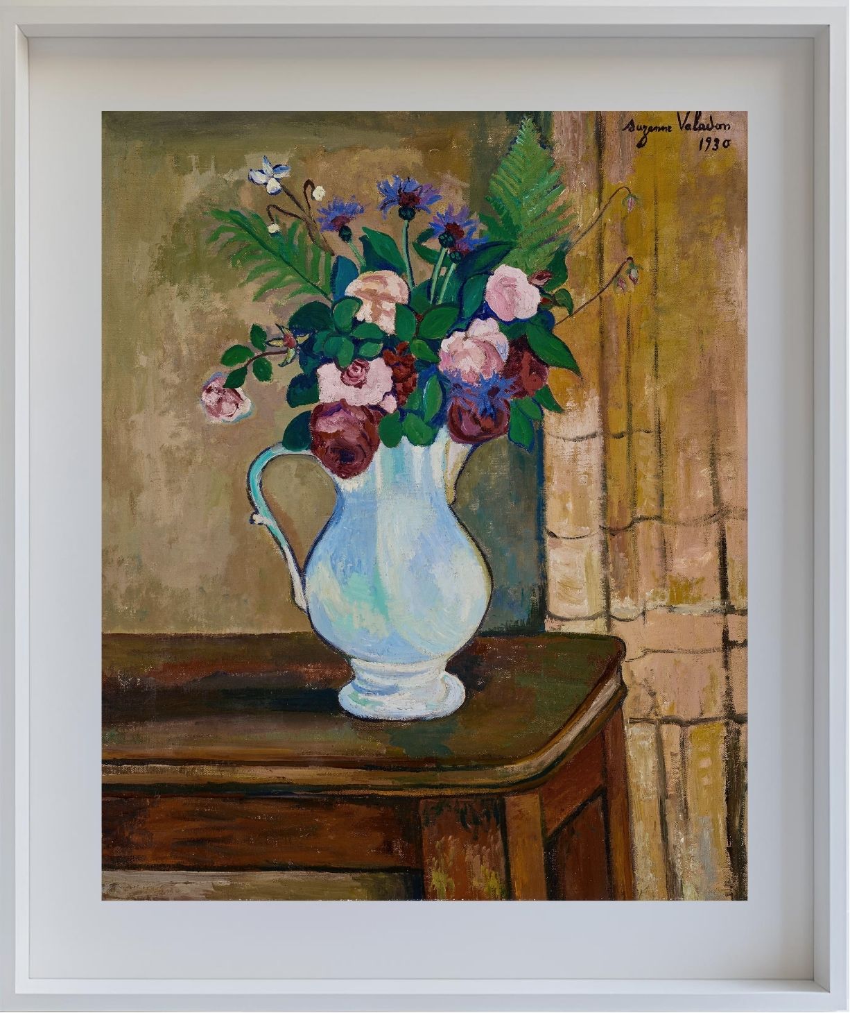 Bouquet de roses, bleuets et fougères