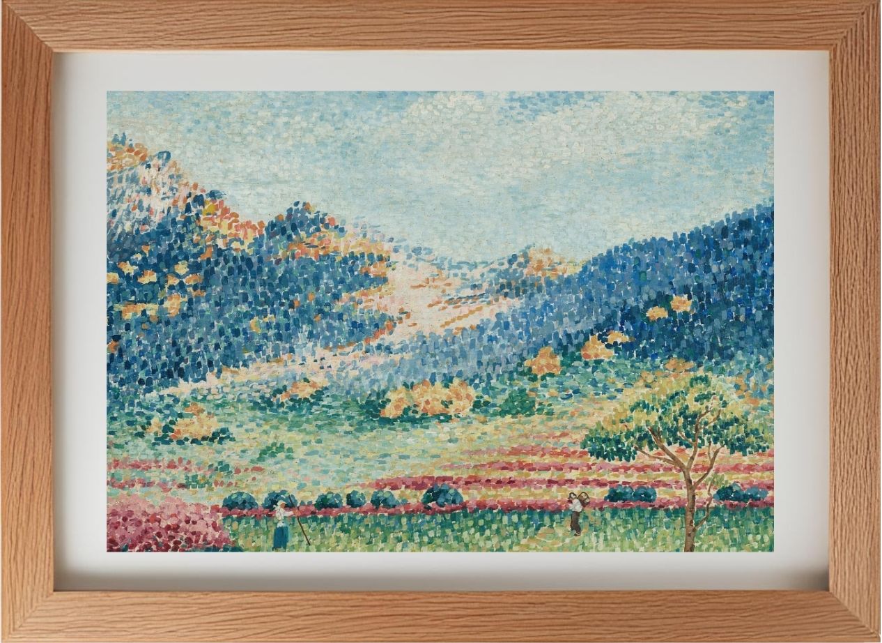 Paysage avec les petites montagnes mauresques