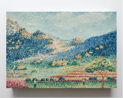 Paysage avec les petites montagnes mauresques